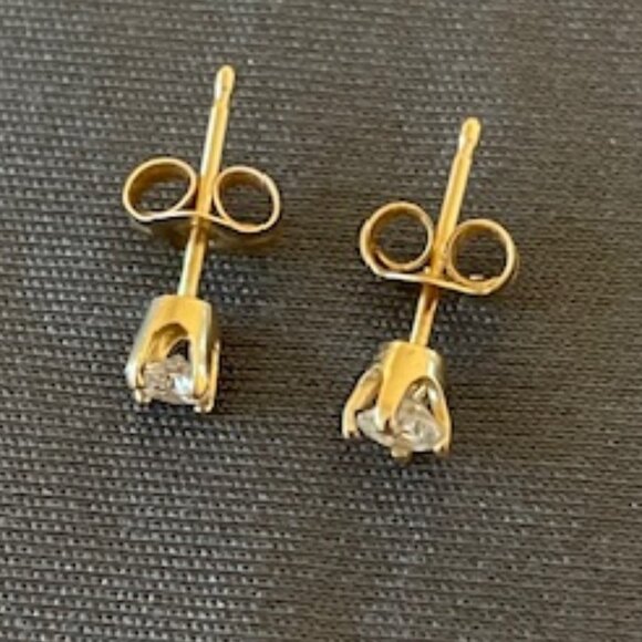 SOLD Genuine Diamond Round Stud Earrings in 14K Solid Yellow Gold - Picture 2 of 10